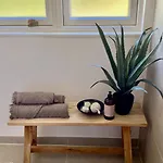 Hyggeligt Sommerhus I Det Fynske Ohav 100 M Til Vandet Med Badebro * Nordenbro Vesteregn