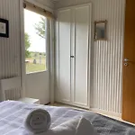 Hyggeligt Sommerhus I Det Fynske Ohav 100 M Til Vandet Med Badebro * Nordenbro Vesteregn
