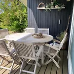 度假居 Hyggeligt Sommerhus I Det Fynske Ohav 100 M Til Vandet Med Badebro *