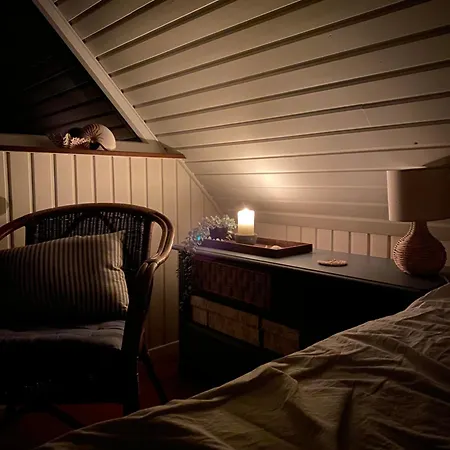 Holiday home Hyggeligt I Det Fynske Ohav 100 M Til Vandet Med Badebro