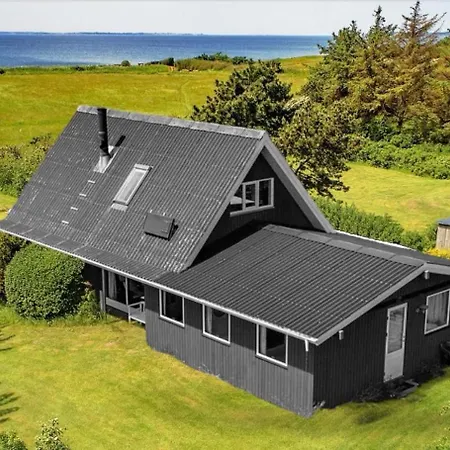 Hyggeligt Med Havudsigt Feriehus Nordenbro Vesteregn