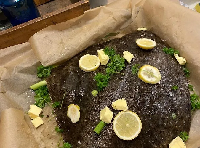 Nyaraló Hyggeligt Pa Langeland 100 M Til Vandet, Naer Dovns Klint *