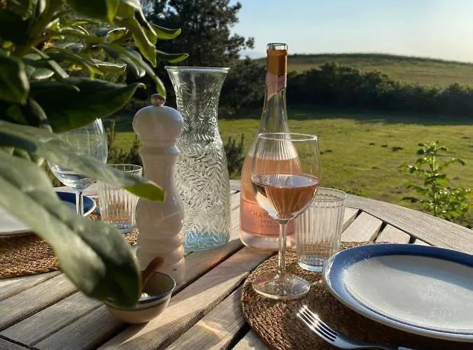 Hyggeligt Pa Langeland 100 M Til Vandet, Naer Dovns Klint Nyaraló *