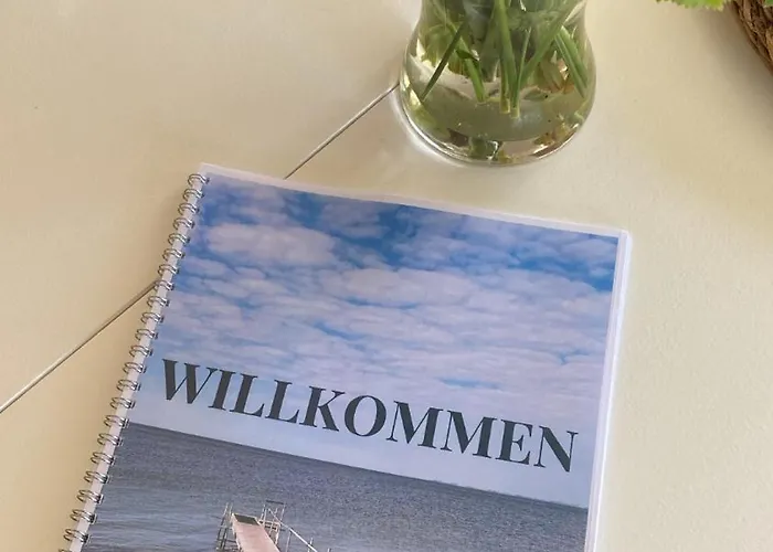 Hyggeligt Pa Langeland 100 M Til Vandet, Naer Dovns Klint Nyaraló *