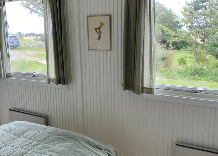 Hyggeligt Pa Langeland 100 M Til Vandet, Naer Dovns Klint * Nordenbro Vesteregn