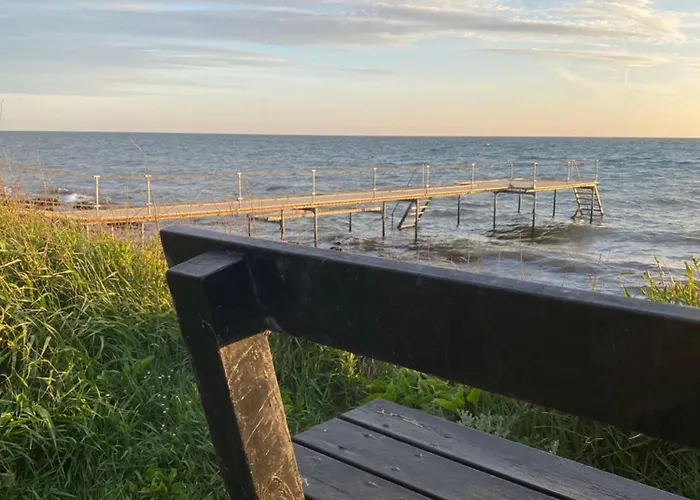 Nyaraló Hyggeligt Pa Langeland 100 M Til Vandet, Naer Dovns Klint Nordenbro Vesteregn